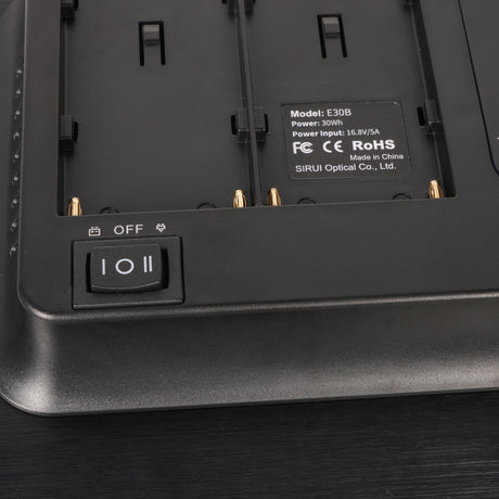Dwukolorowy panel wideo LED Sirui E30B