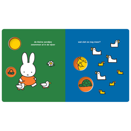 Centralna księgarnia Miffy w małym zoo