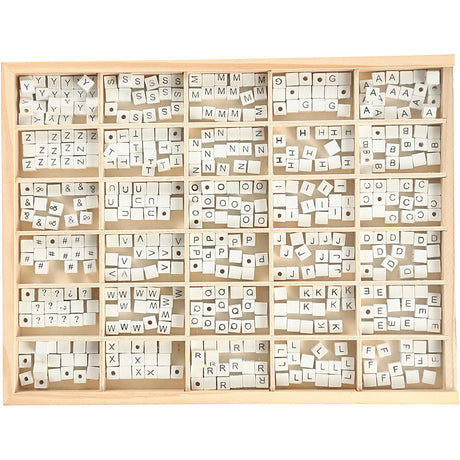 Firma Creativ https: www.cchobby.nl letterbeads-a-z-en-blanco-size-8x8-mm-holesize-3-mm-white-750-div-1-doos