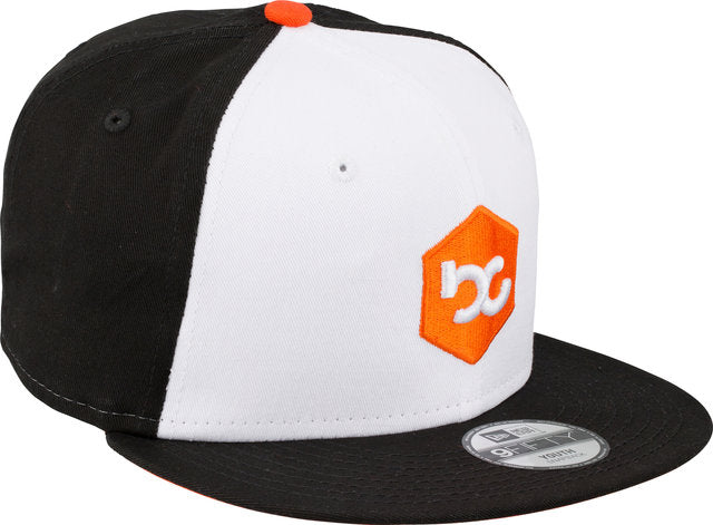 Biała czapka dziecięca New Era 9fifty - edycja bc