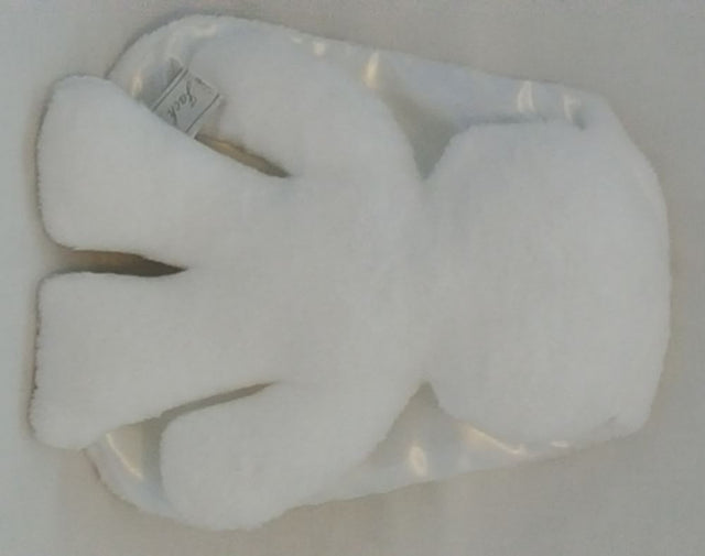 Króliczek w kolorze białym z białymi uszami. 26cm