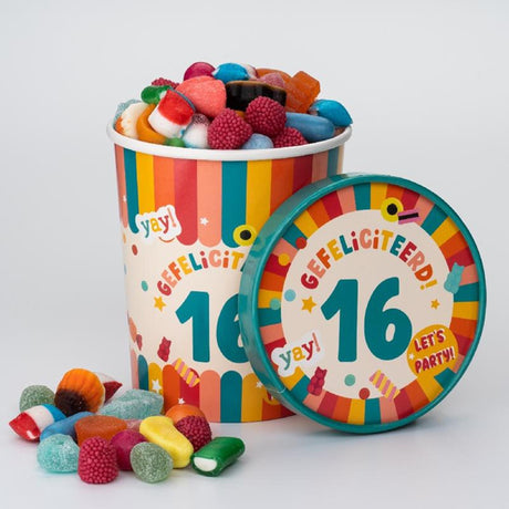 Kubek na cukierki Paperdreams ã˜12x14cm - 16 lat