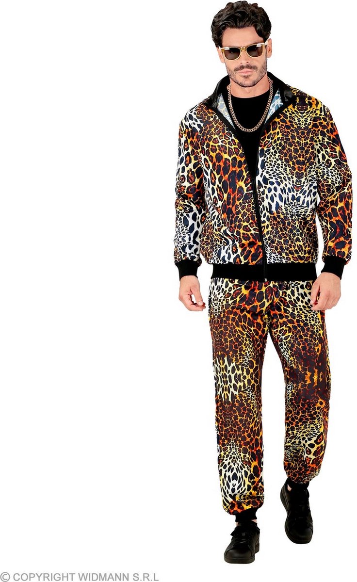 Kostium Widmanna przypomina dres w stylu retro w panterkę