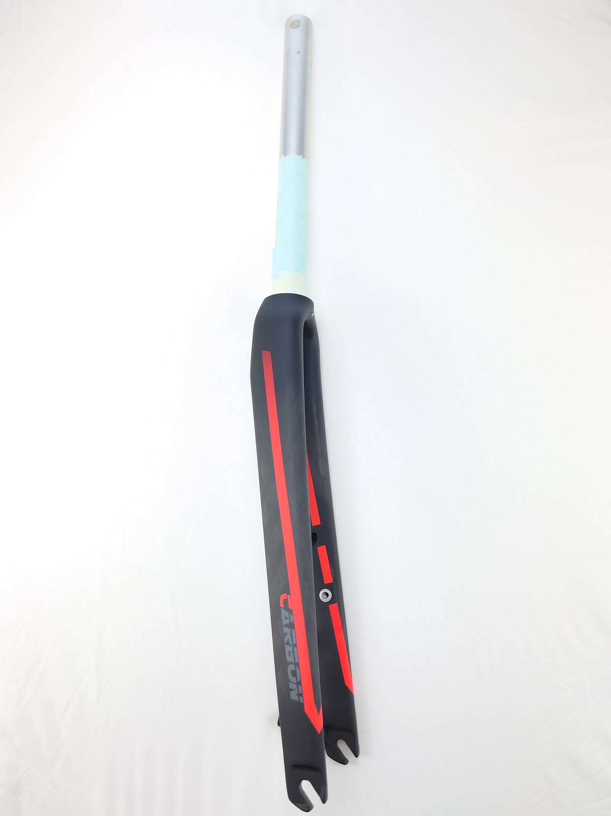 Widelec 28 1 1 8 carbon s-8500 czarny czerwony
