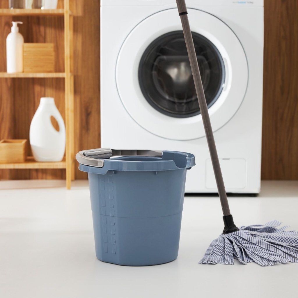Wiadro codzienne Rotho ze skalą 10l Horizon Blue
