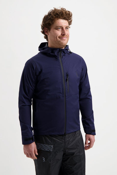 Bbb cycling rainshield explorer regenjas fiets - met 3 ritszakken - waterdicht fietsjack heren dames - commuter fietsjas - donker blauw - xxxl - bbw-450