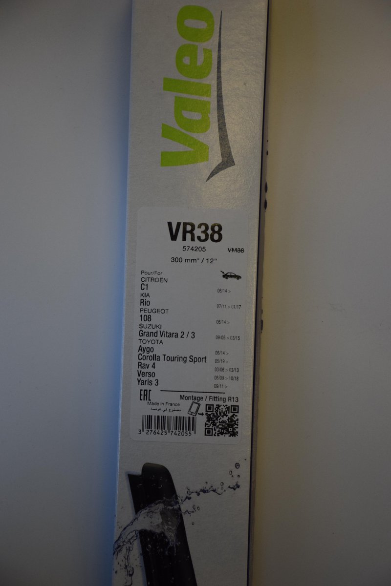 Wycieraczka szyby przedniej Valeo Silencio vr38 tył