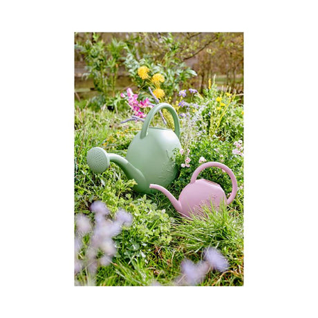 Plastikowa konewka Decoris z nadrukiem kwiatowym d52-szer.21-wys. 38 cm 9 litrów jasnozielona
