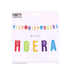 Girlanda z literami hip hip hura