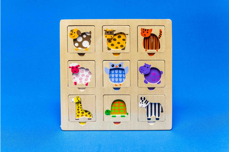 Drewniane puzzle z dużym drzewem Znajdź zwierzę, 9 szt