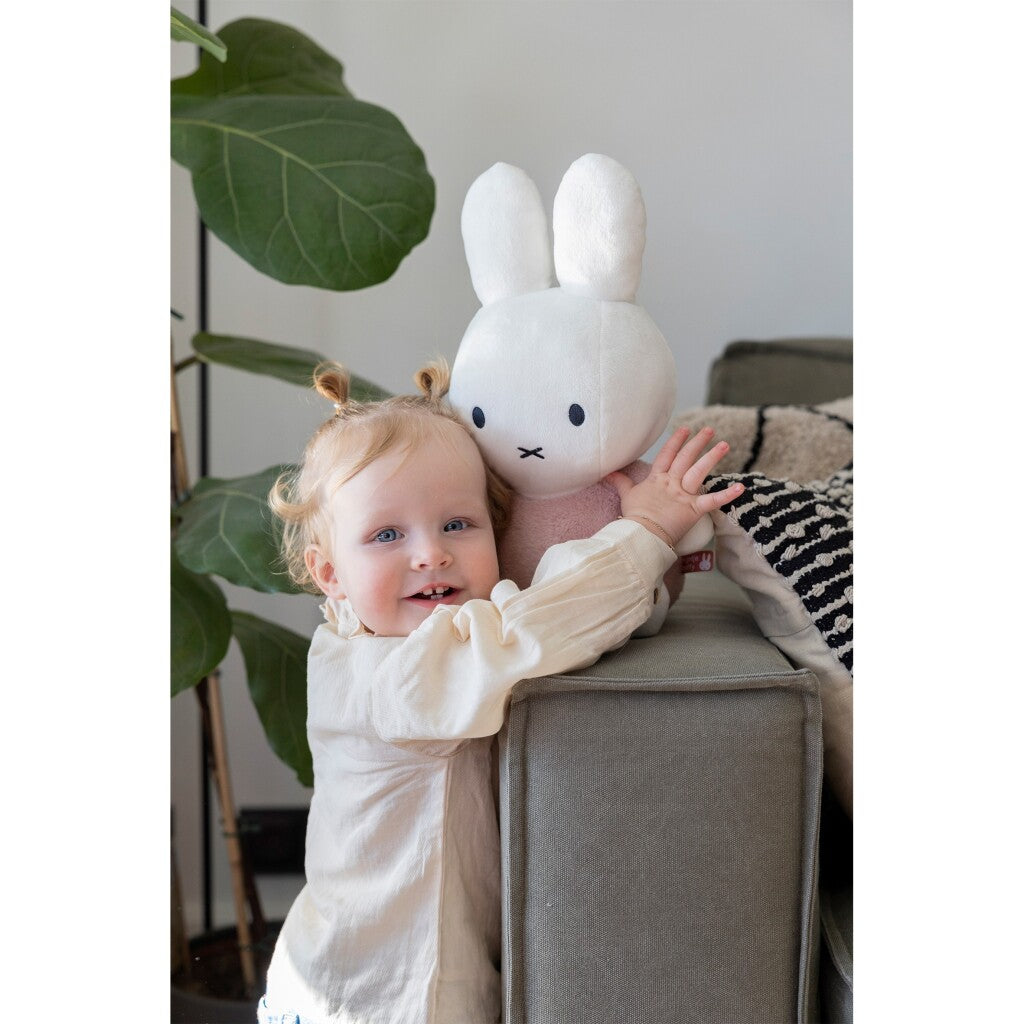 Miffy puszysta przytulanka 35 cm różowa