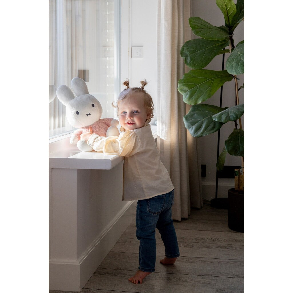 Miffy puszysta przytulanka 35 cm różowa