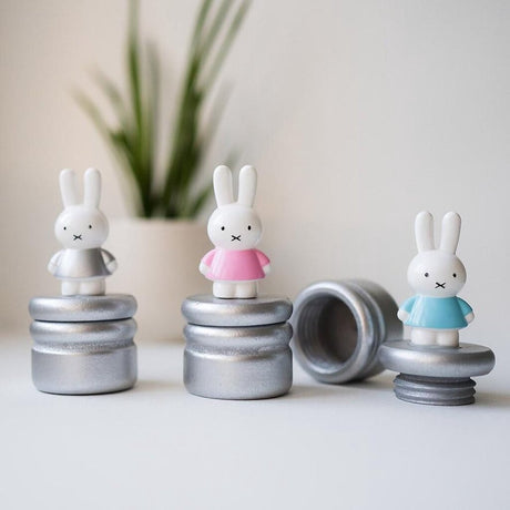 Zabawki Bambolino Pudełko na zęby Miffy w kolorze niebieskim. 4+