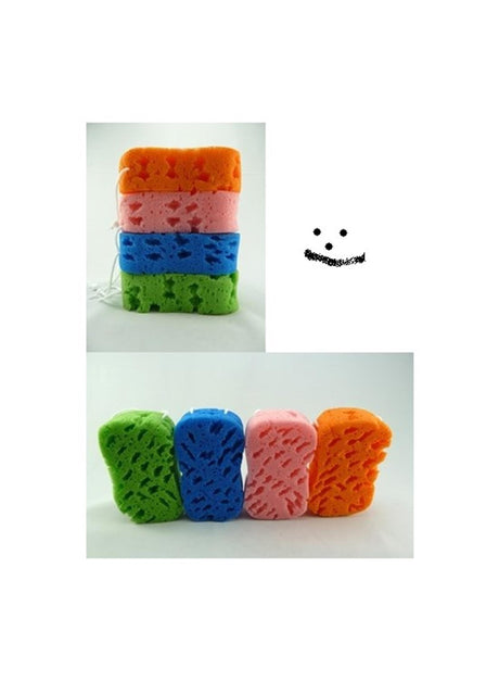Gąbka do kąpieli Aro AGD ze sznurkiem do zawieszania 15x9x5cm