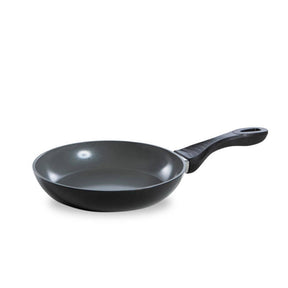BK BK Easy Basic Patelnia ceramiczna 20 cm czarna
