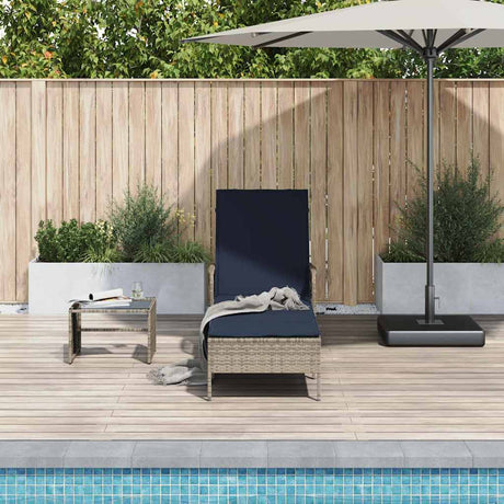 Vidaxl ligstoel poly rattan grijs en marineblauw