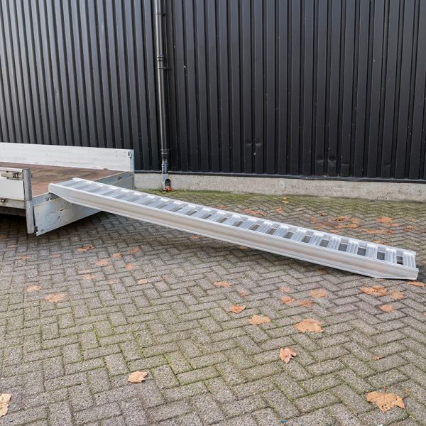 Element deski rampowej 350 cm 2500kg.