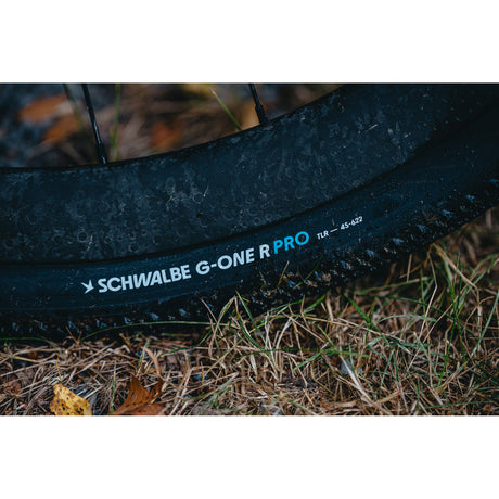 Opona składana Schwalbe G-One Reflection Pro Evolution 35-622 tlr czarna tr