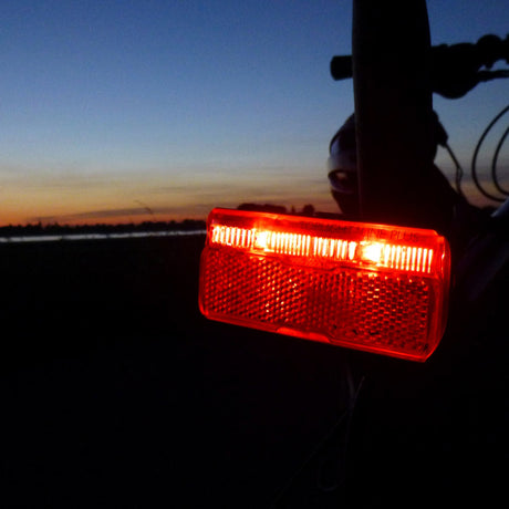 Busch + Müller tylna lampa górna linia plus lampa tylna b m lampa tylna hamulec plus