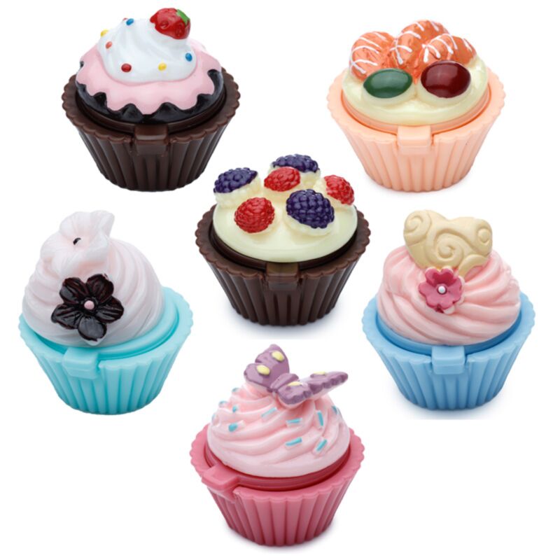 Błyszczyk do ust Fairy Cake otwierany w formie otwartej