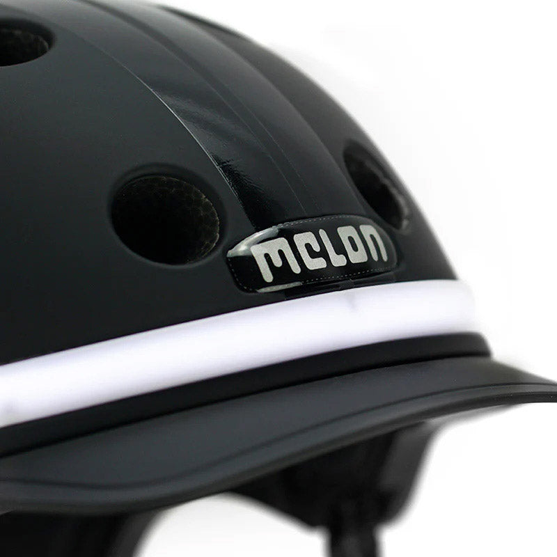 Hełm melonowy z oświetleniem E-Series Black Ice M-L
