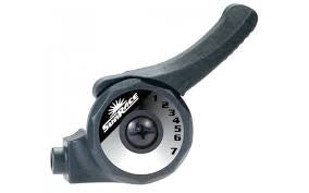 Regulator kierownicy Sunrace 7 V z kablem