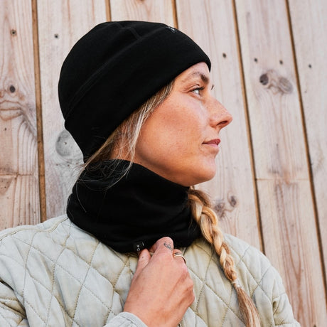 Weathergoods Szwecja Kol Merino Ocieplacz na szyję w kolorze czarnym