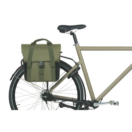 Pojedyncza torba rowerowa Basil go 16 litrów 15 x 29 x 34 cm - ciemnozielona