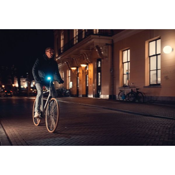 Reflektor Axa dolny przedni 30 lux - ładowany przez USB-C