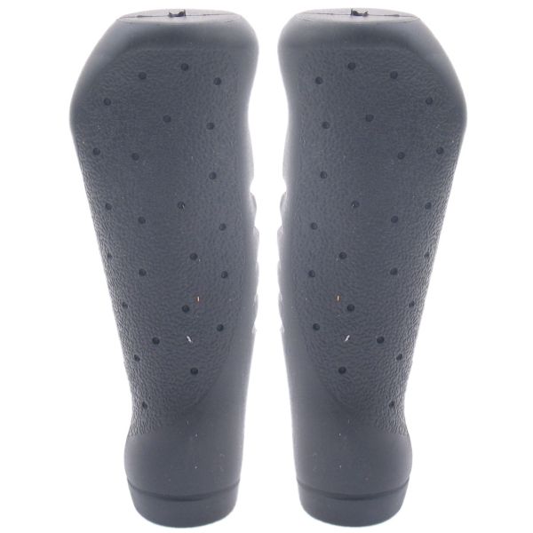 Edge Ergo Podstawowe uchwyty - 135 mm, czarny
