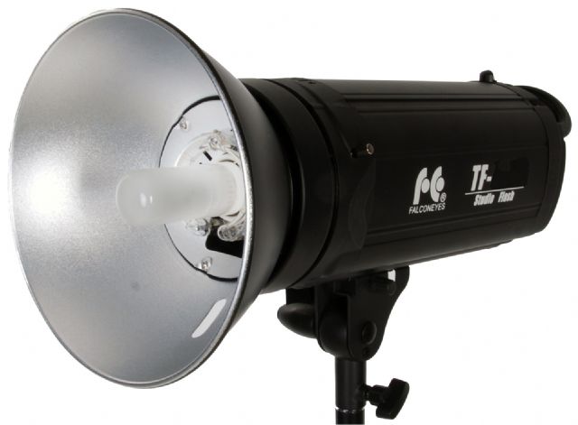Falcon Eyes Studiofits Set TFK-2600A