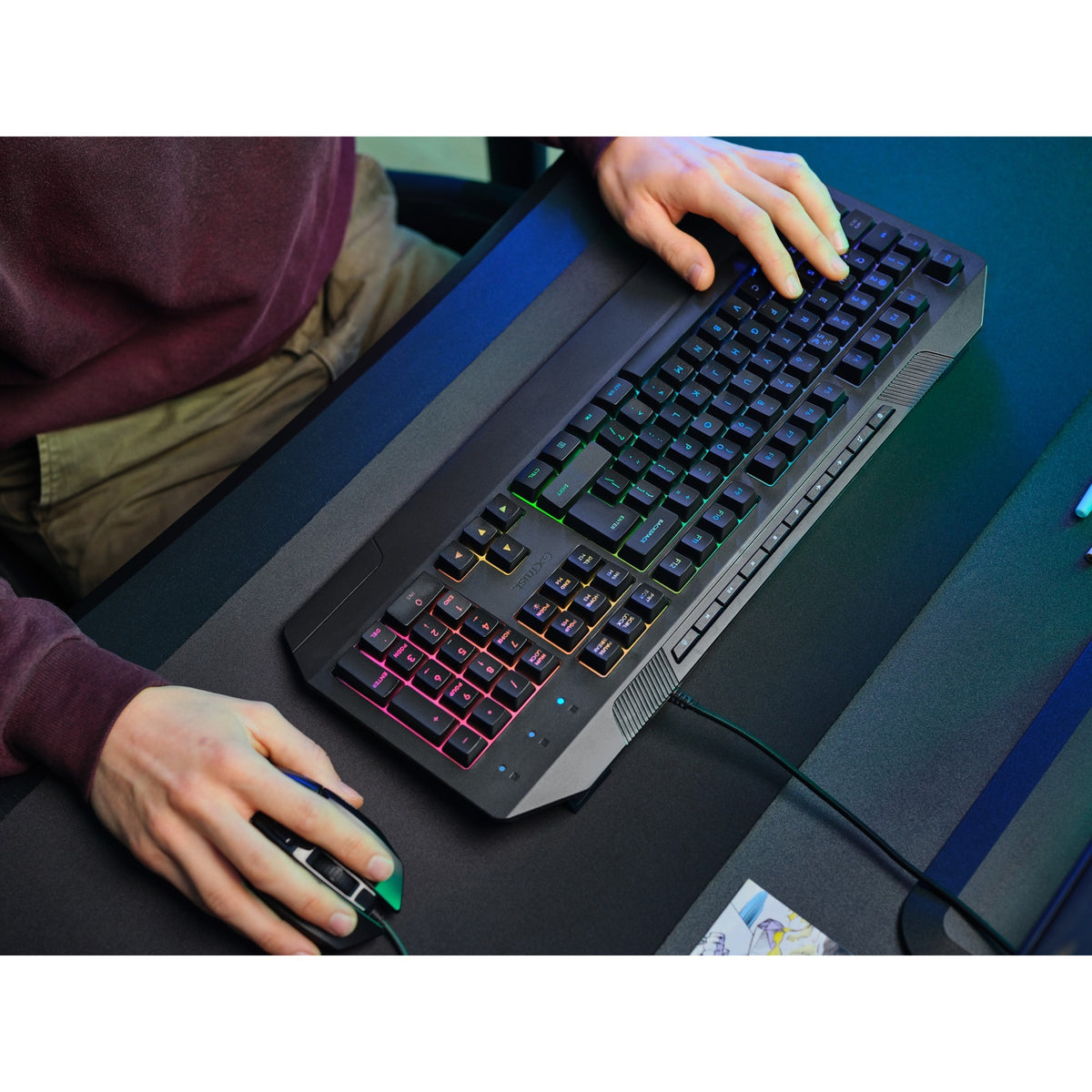 Klawiatura do gier Trust GXT 836 EVOCX RGB (czarna, układ US (QWERTY), membrana, 100%, RGB)