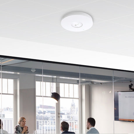 Punkt dostępowy Tp-Link Omada EAP670 AX5400 WiFi 6 do montażu sufitowego Punkt dostępowy siatkowy (biały, PoE)