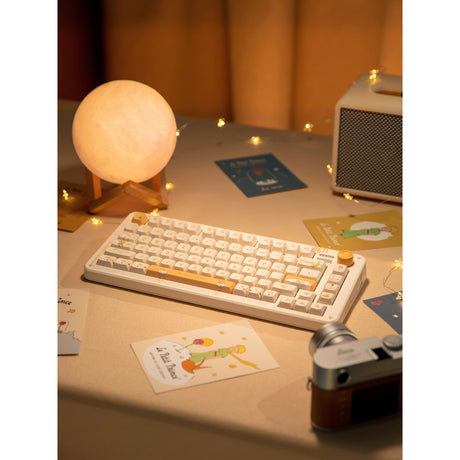 Bezprzewodowa klawiatura mechaniczna Iqunix ZX75 Sunset Ponder (jasnożółta, układ US (Qwerty), gateron czerwona, 75%, diody RGB, możliwość wymiany podczas pracy, podwójne pbt, 2,4 GHz | bluetooth 5.1 | USB-C)