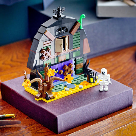 Zestaw Lego® do budowania stodoły na Halloween — 40721