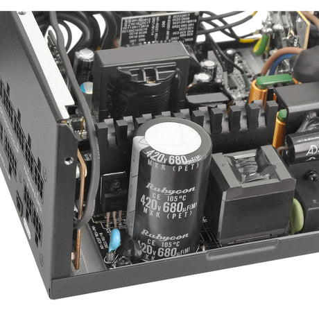 Modułowy zasilacz Thermaltake ToughPower GF3 ARGB Gen 5 EU o mocy 750 W (czarny, 4x PCIe)