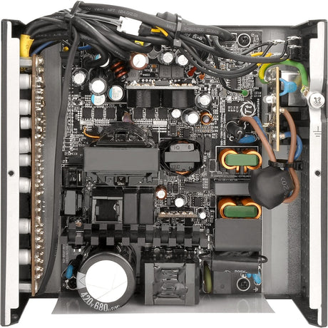 Modułowy zasilacz Thermaltake ToughPower GF3 ARGB Gen 5 EU o mocy 750 W (czarny, 4x PCIe)