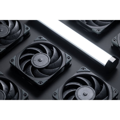 Wentylator do obudowy wymiennej Noctua nf-a12x25 pwm chromax.black. (czarny, 120 x 120 x 25 mm)