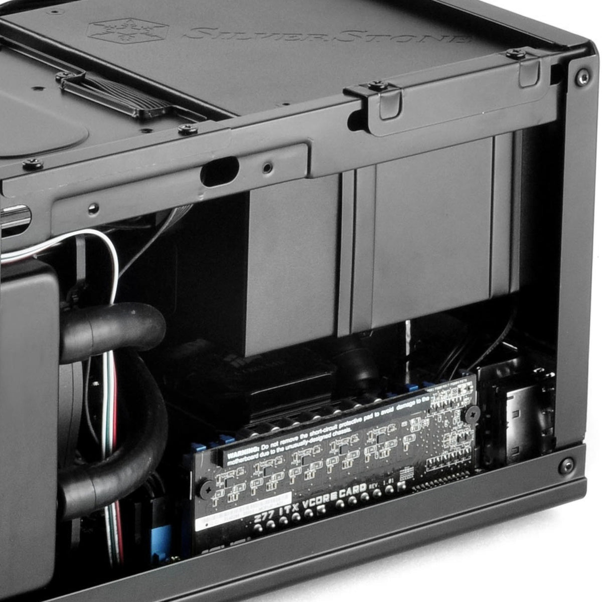 Obudowa mini tower Silverstone sst-sg13b-c (czarna | 1x USB-A | 1x USB-C)