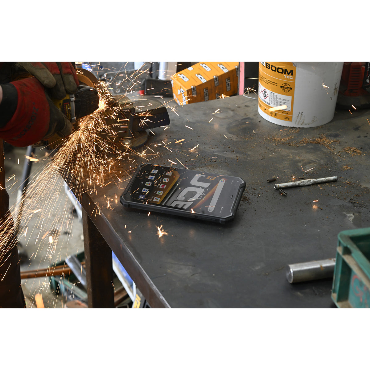 Jcb twardy tablet t1 (czarny | 128 gb | android 16 | wi-fi 5 | 4g)