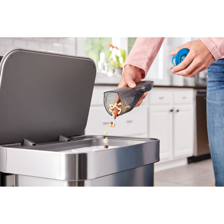Black+decker hlvc320b11-qw 12v 2.0ah slim handvac kruimeldief handstofzuiger (zwart, incl. laadstation)