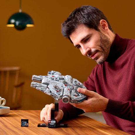 Lego Star Wars Sokół Millenium™ — 75375