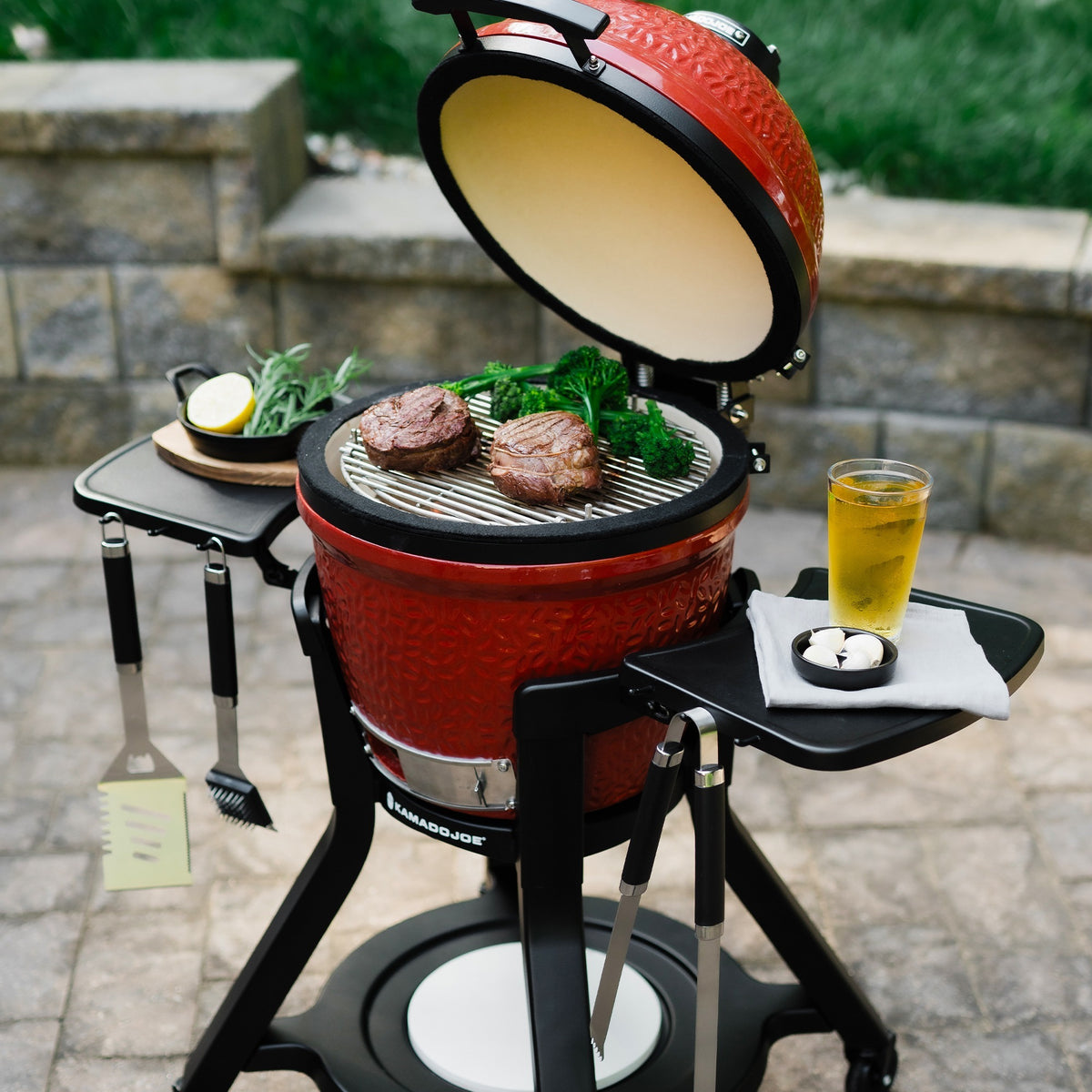 Wózek do grilla Kamado Joe Joe Jr® ze stolikami bocznymi (czarny)