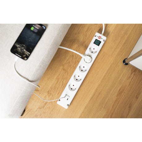 Listwa zasilająca Brennerstuhl Bremounta 5-kierunkowa z 2 gniazdami ładowania USB C listwa zasilająca (biała, 2x USB C)
