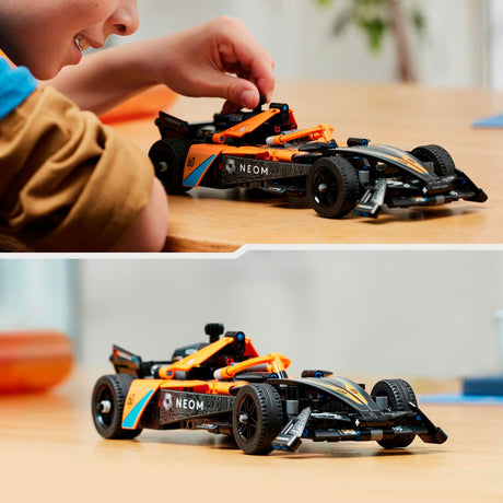 Lego Technic Samochód wyścigowy Formuły E Neom McLaren - 42169