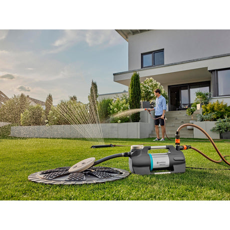 Pompka do podlewania Gardena 5600 Silent+ (czarno-srebrna)