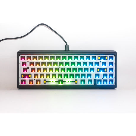 Ducky rzutowany Tinker 65 z qmk przez klawiaturę mechaniczną RGB (czarny, układ USA (QWERTY), 65%, barebone. Diody LED rgb, możliwość wymiany podczas pracy, mocowanie uszczelki)