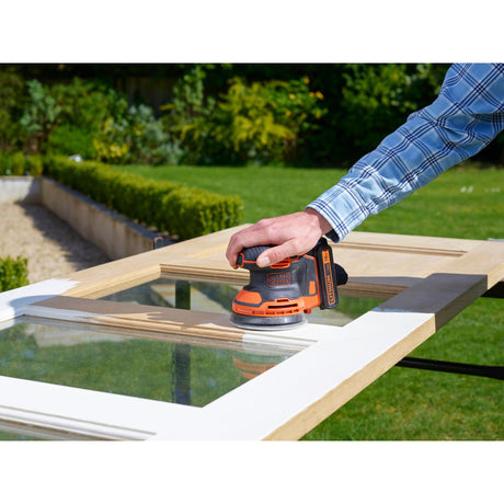Szlifierka mimośrodowa akumulatorowa Black+decker bdcros18 18 V (czarno-pomarańczowa, torba do przechowywania, ładowarka i akumulator w zestawie)