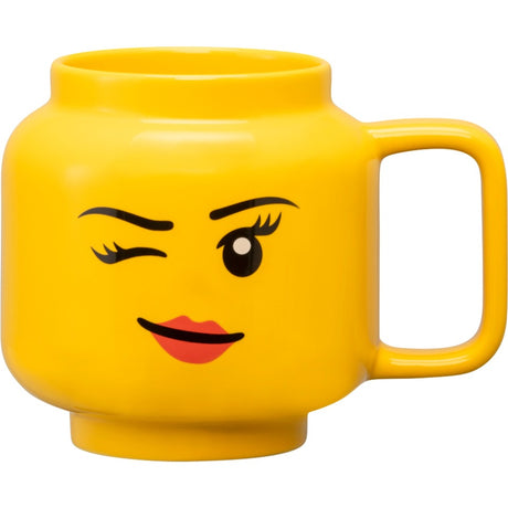 Kubek ceramiczny Lego Room Copenhagen - mrugająca głowa dziewczynki, duży (żółty)