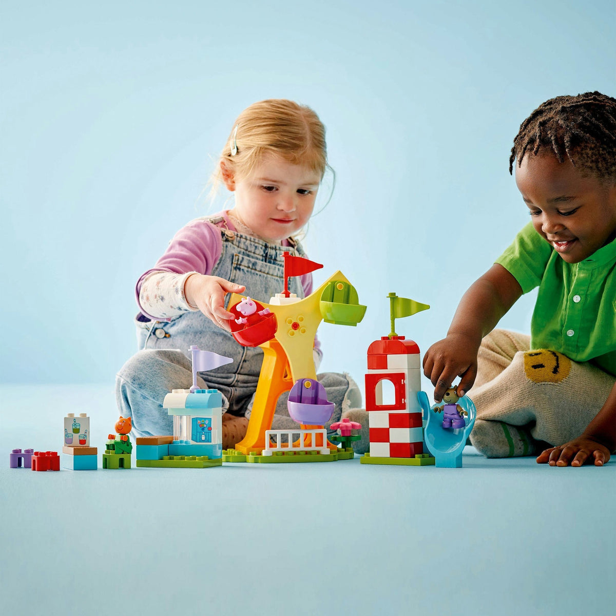 Lego ® duplo® Jarmark Świnki Peppy - zabawki dla najmłodszych - 10453